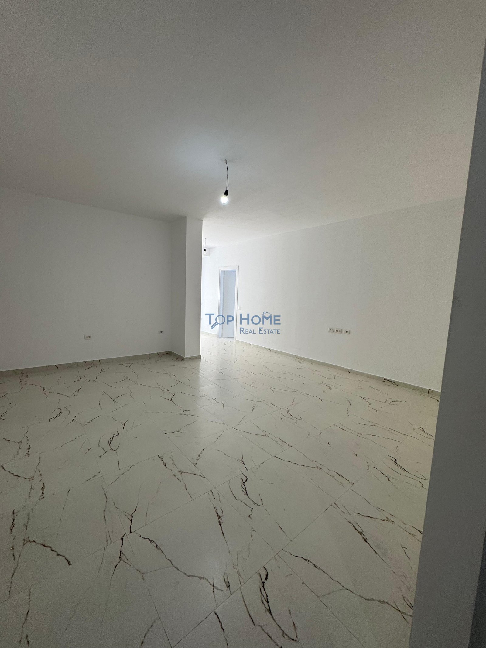 Qera, Apartament 2+1,Donika Center, Rruga Mine Peza, Tiranë